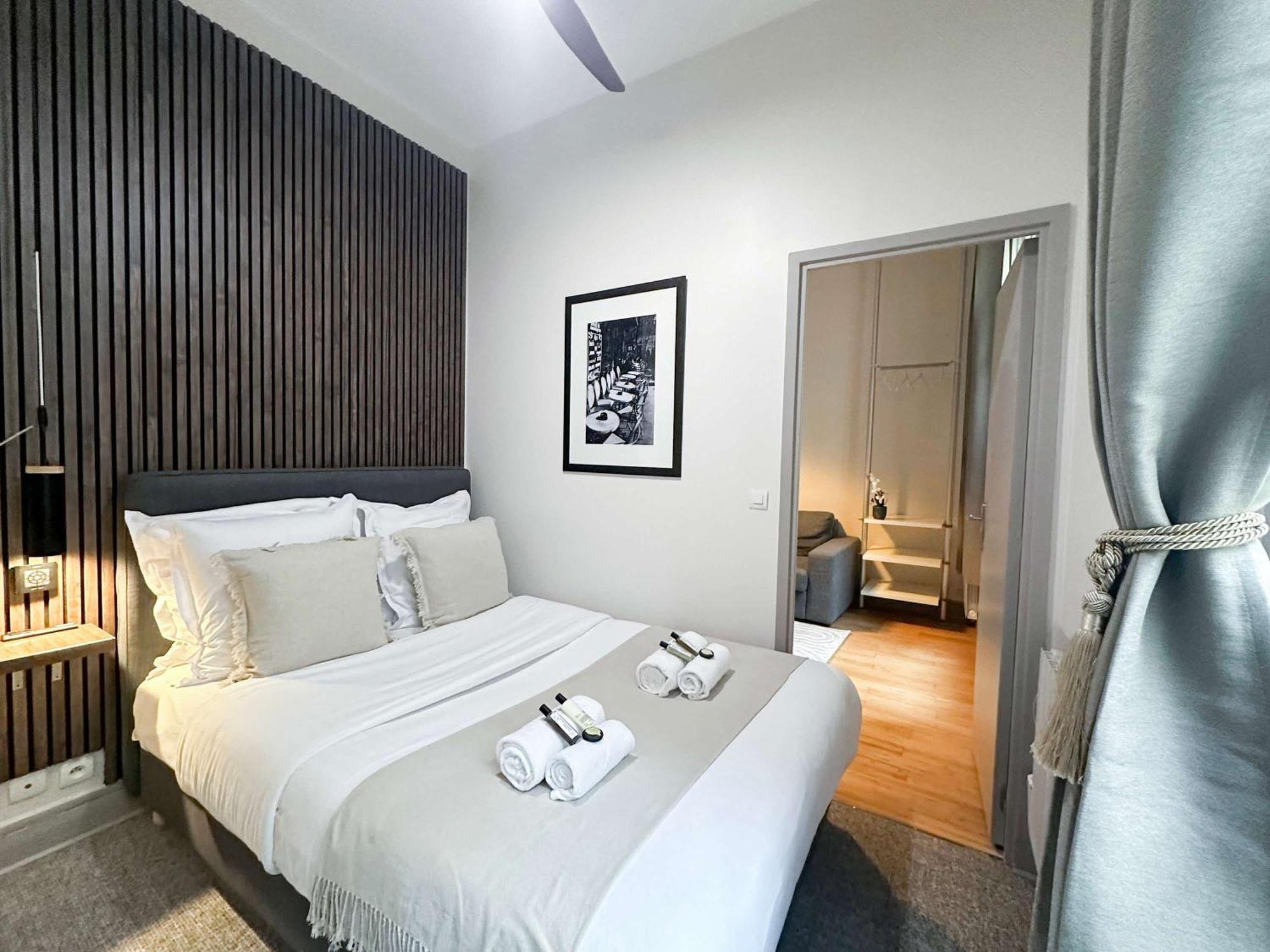Renovated Champs-Elysees Retreat Appartement Parijs Buitenkant foto